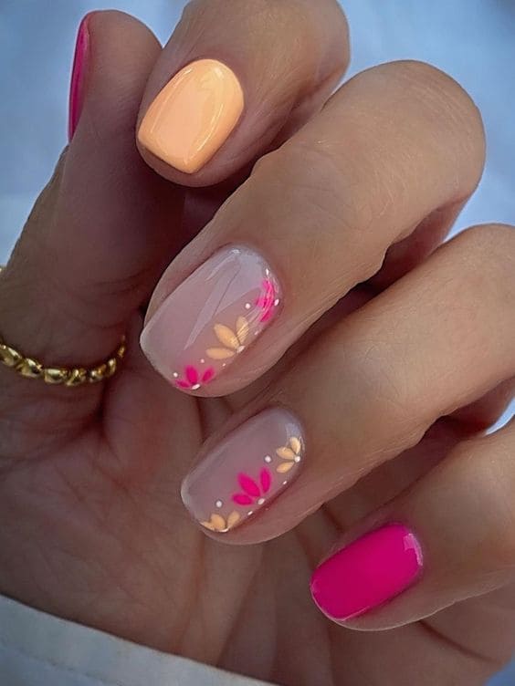 hot pink nails: peach and fuchsia 
