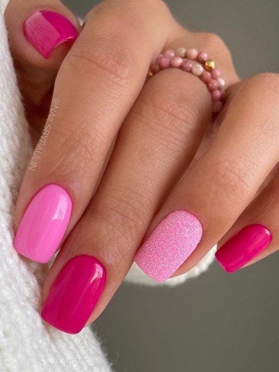 hot pink nails: sweet pinks 