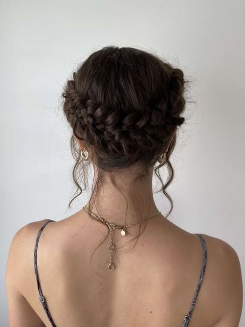 prom hairstyle: crown braid 