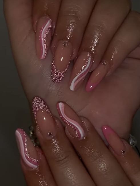 prom nails: pink glitter swirls 
