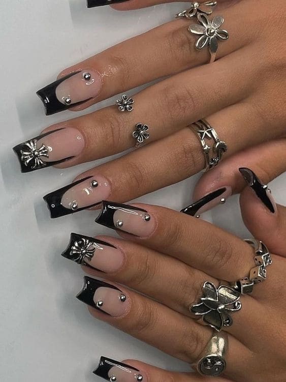 black French tip nails: gothic charms 