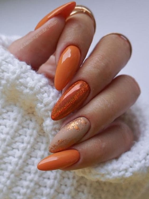 burnt orange nails: earthy tones