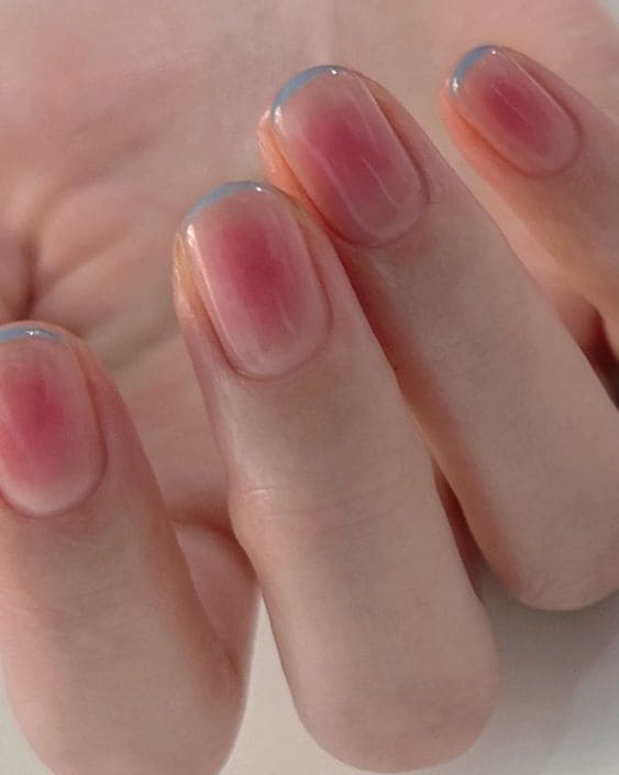 summer nail design: blush