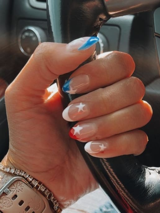 18 Cute and Easy 4th of July Nails to Show Off Your Patriotic Spirit