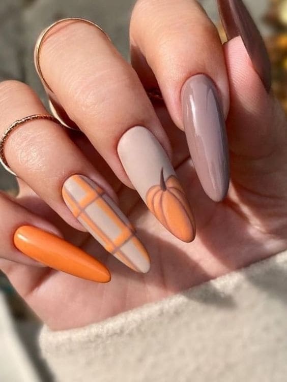 pumpkin nails: earthy orange and neutrals 