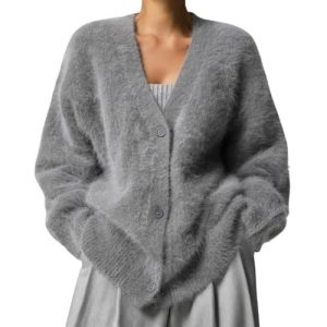 19 Jaw-Dropping Sweater and Skirt Outfit Ideas You Must Try Now