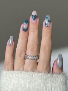 21 Cozy January Nail Designs to Kick Off the New Year in Style