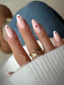 25 Cute Valentine’s Gel Nails to Have You Feeling Heart-Eyed | Kbeauty ...